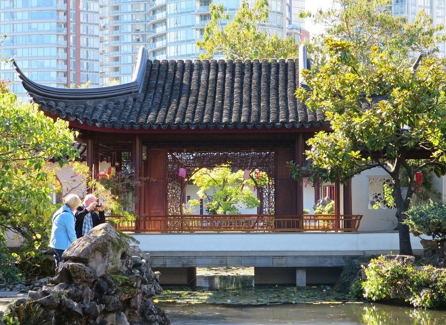 Jade Water Pavilion - Dr. Sun Yat-Sen Classical Chinese Garden