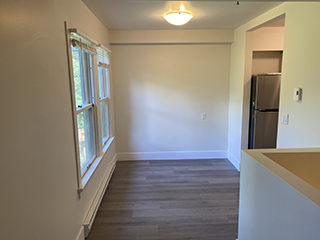Barclay Heritage Square 3-bedroom living space