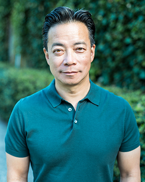 Headshot of Vancouver Mayor Ken Sim