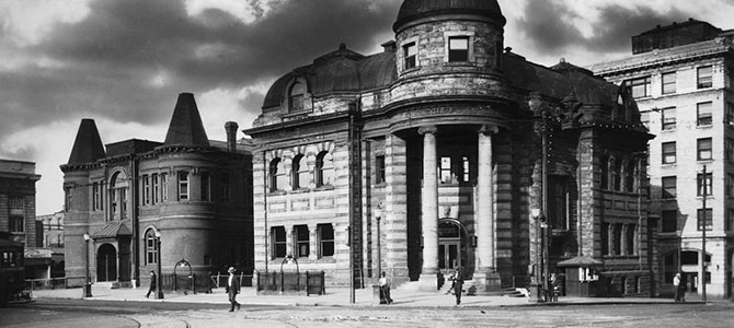 View of Carnegie Library from the street in 1932