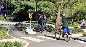 The traffic diverter at Union St and Hawks St on the busy Adanac bikeway benefited from a safety upgrade (photo by Pual Krueger) The traffic diverter at Union St and Hawks St on the busy Adanac bikeway benefited from a safety upgrade (photo by Pual Krueger)