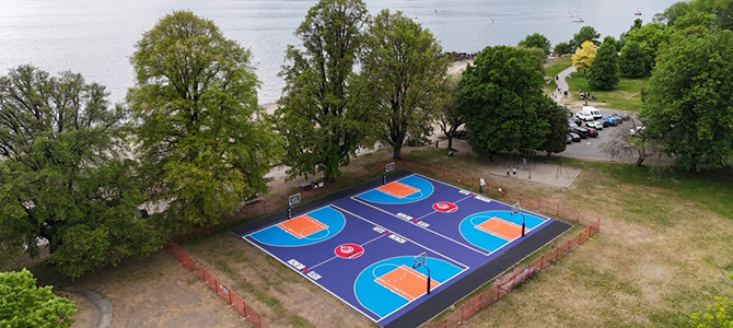 Basketball courts at Kits Beach 