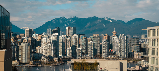 The Vancouver skyline with mountain and buildings
