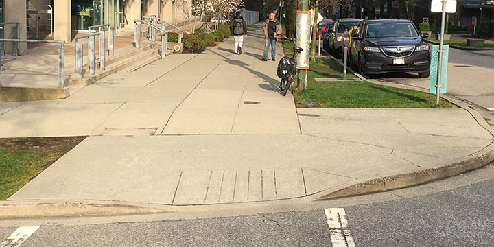sidewalk corner sidewalk corner