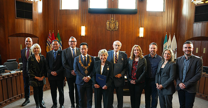 City Mayor and Council members pose for a photograph with Leslie and Gordon Diamond during the Freedom of the City award ceremony in Council Chambers.