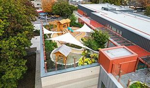 Aerial view of Maple Childcare at Henry Hudson Elementary Aerial view of Maple Childcare at Henry Hudson Elementary