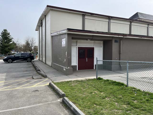 Accessible entrance to voting place at Lord Selkirk Elementary School