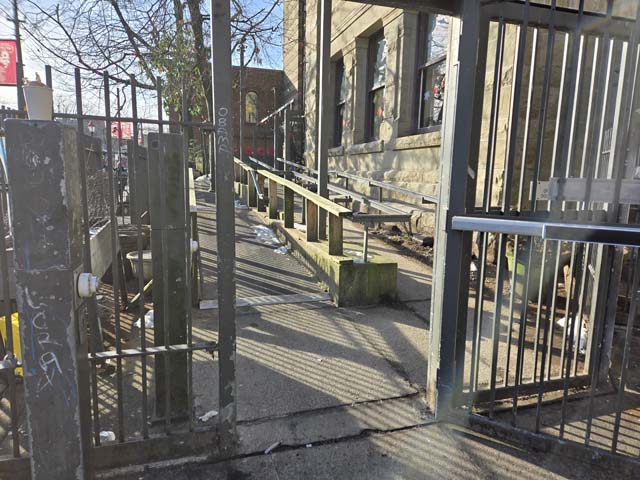 Accessible entrance to voting place at Carnegie Community Centre