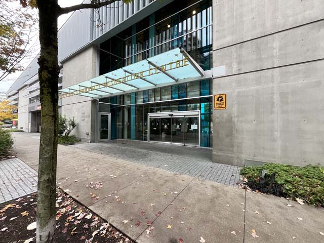 Accessible entrance to voting place at Creekside Community Recreation Centre
