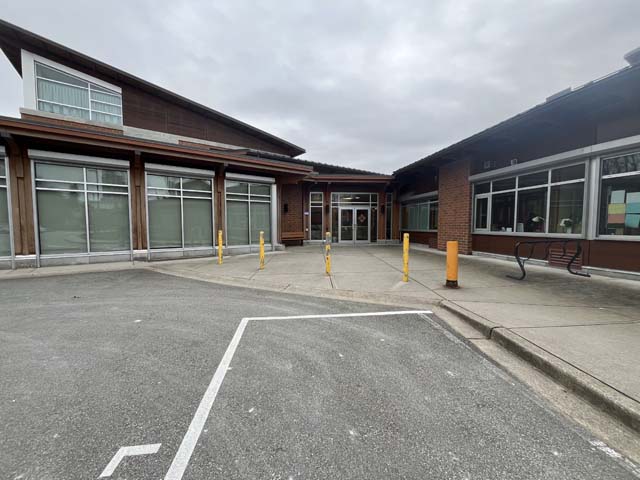 Accessible entrance to voting place at JW Sexsmith Community Elementary School