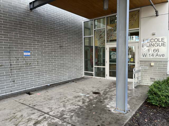 Accessible entrance to voting place at LÃ¢â‚¬â„¢Ecole Bilingue Elementary School