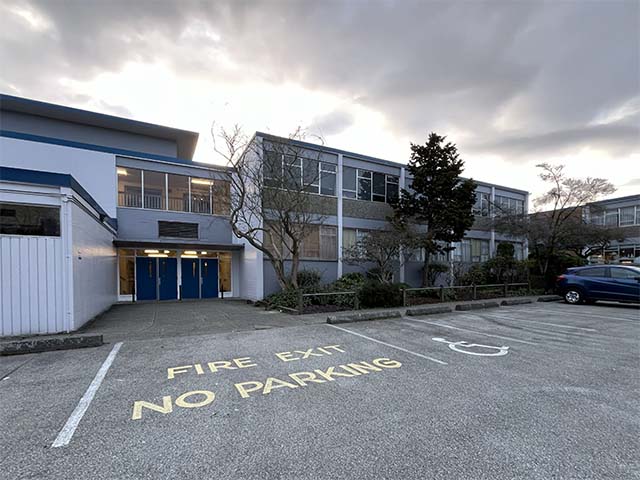 Accessible entrance and curbside voting area at Prince of Wales Secondary School