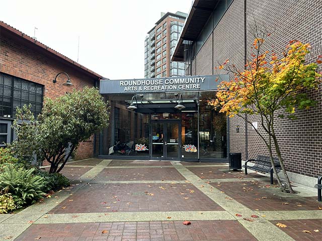 Accessible entrance to voting place at Roundhouse Community Arts and Recreation Centre