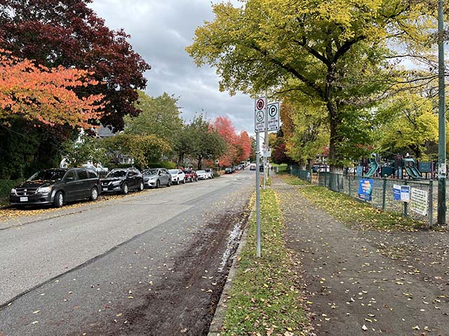 Curbside voting area at Simon Fraser Elementary School