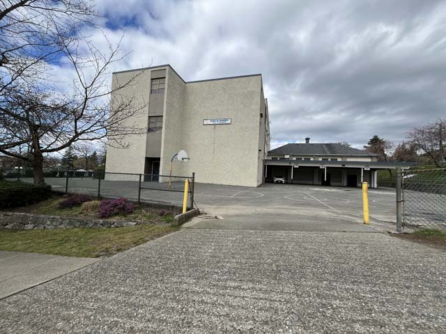 Accessible entrance and curbside voting area at Sir John Franklin School