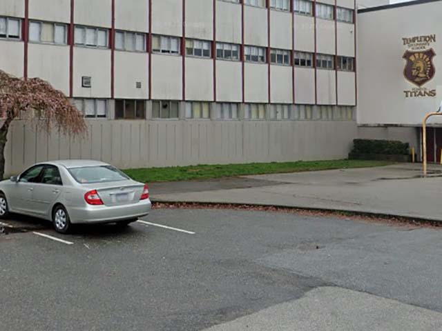 Curbside voting area at Templeton Secondary School